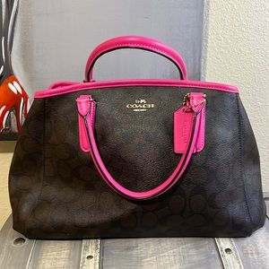 Coach hand bag/ cross body, Great condition